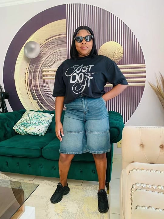 Post 9 by Mandisa HlatshwaYo on TikTok (video)