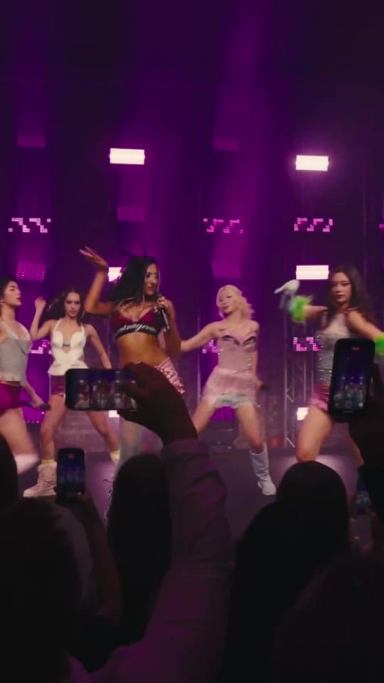 Post 5 by Universal Music AU on TikTok (video)