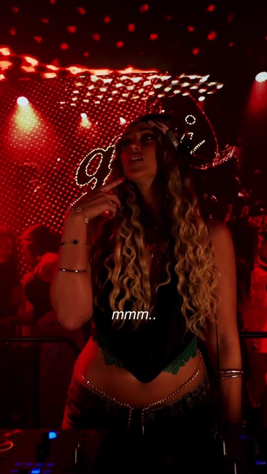 Post 8 by itsdjgigi on TikTok (video)