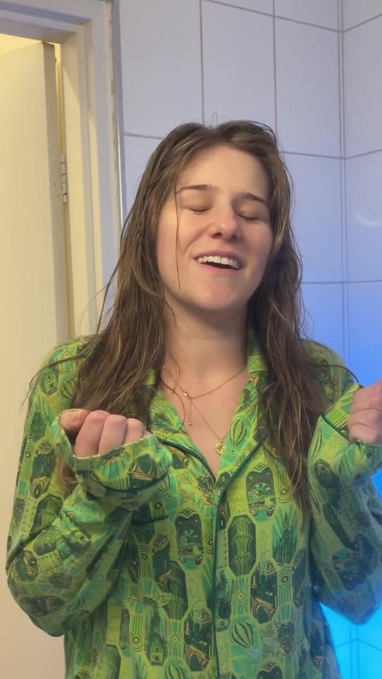Post 3 by AlauraBidingCitizen on TikTok (video)
