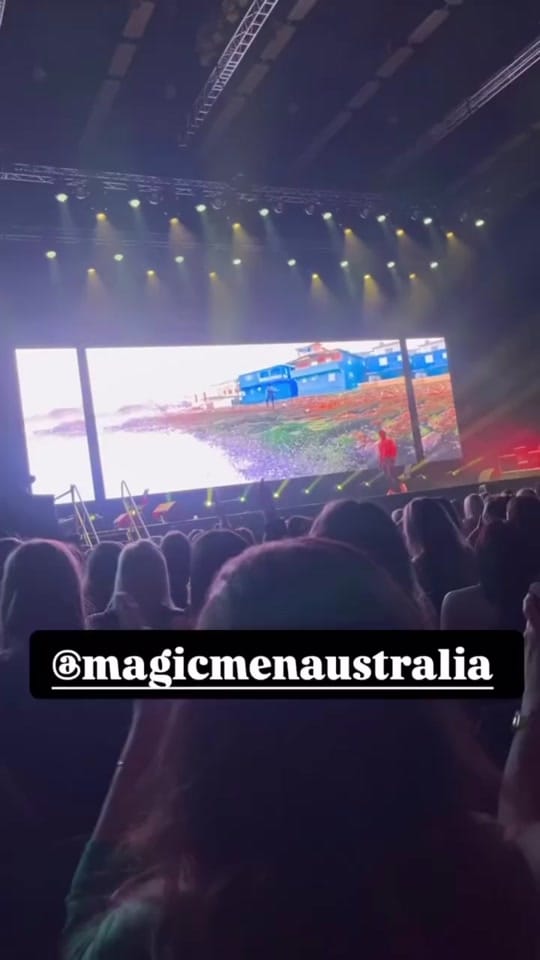 Post 7 by posewithk on TikTok (video)