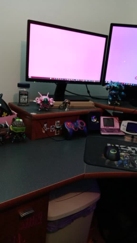 Post 10 by xmissmika on TikTok (video)