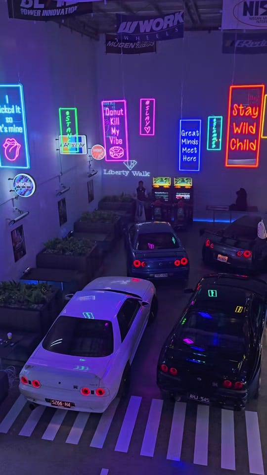Post 9 by Kamikaze.cafe on TikTok (video)
