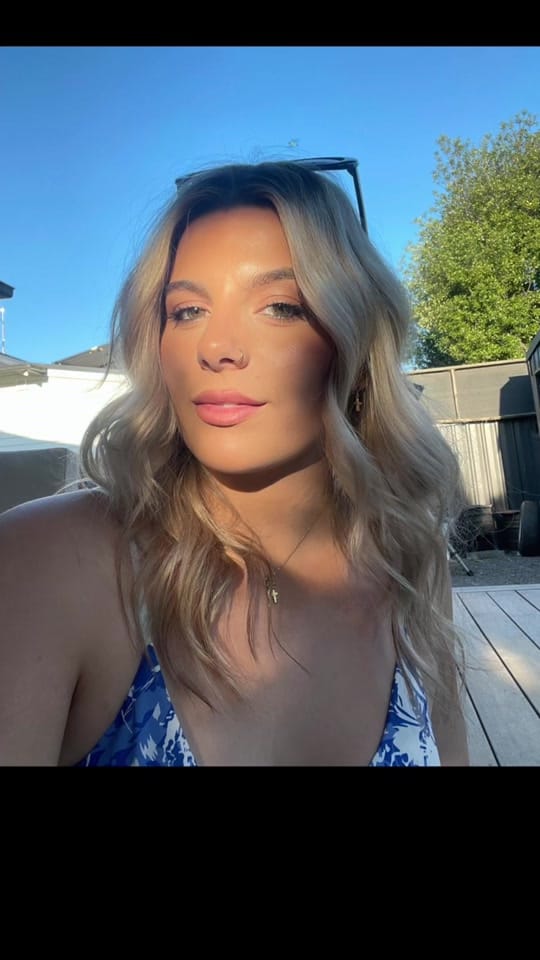 Post 2 by Liv on TikTok (video)