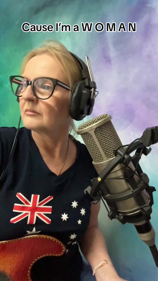 Post 8 by Deborah Dicembre on TikTok (video)
