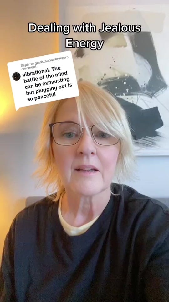 Post 6 by Deborah Dicembre on TikTok (video)