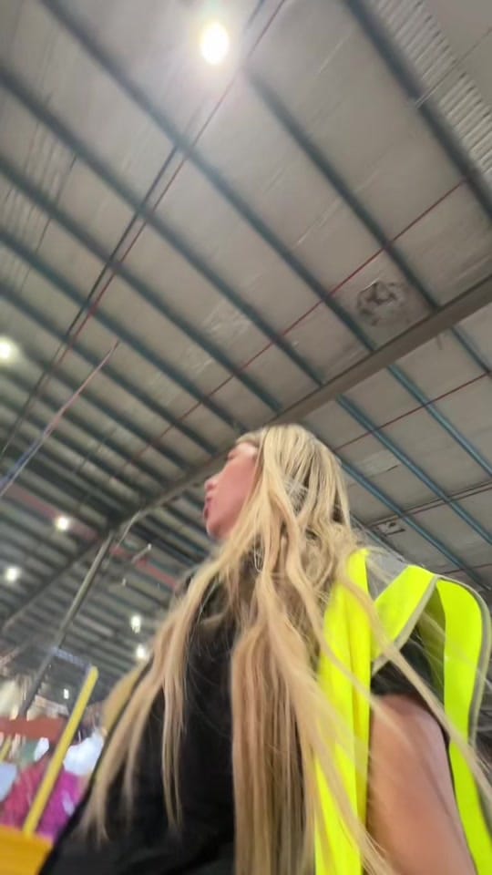 Post 5 by Novel on TikTok (video)
