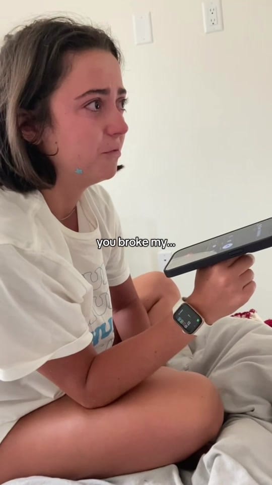 Post 10 by Sydney Raffellini on TikTok (video)