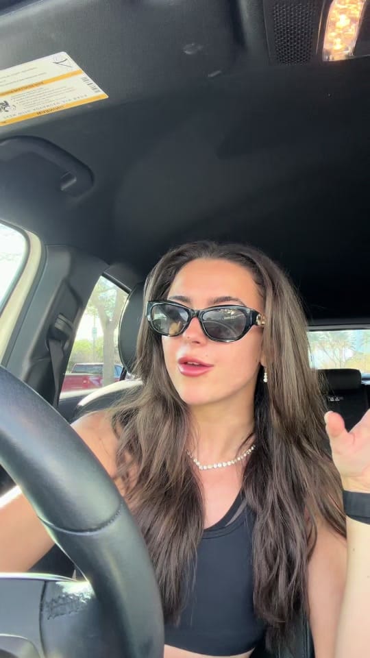 Post 7 by Sydney Raffellini on TikTok (video)