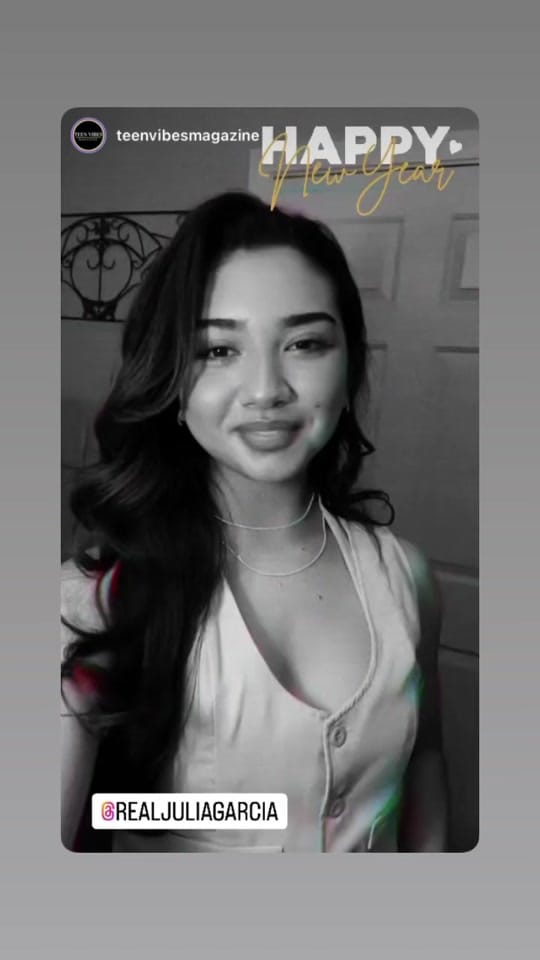 Post 7 by Sydney to the Max Forever on TikTok (video)