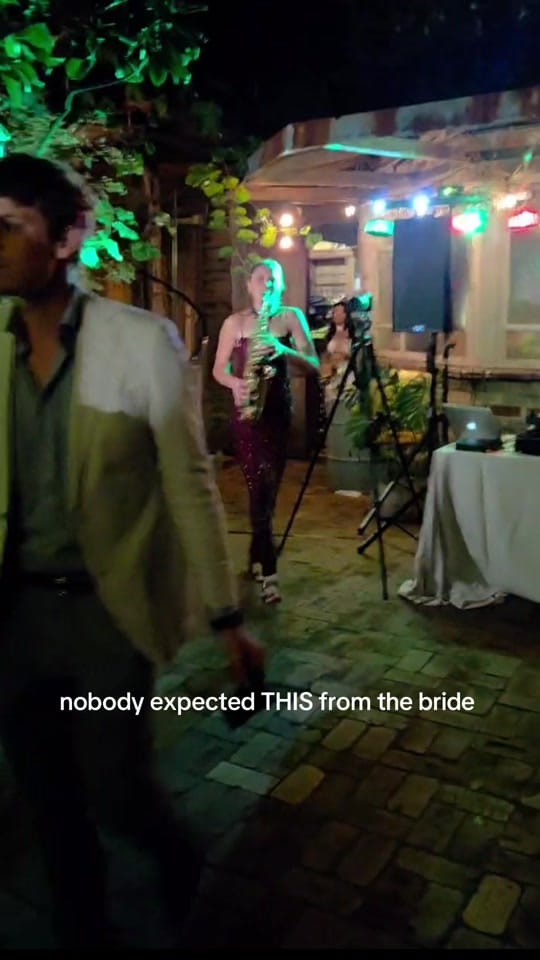 Post 4 by julietjonesax on TikTok (video)
