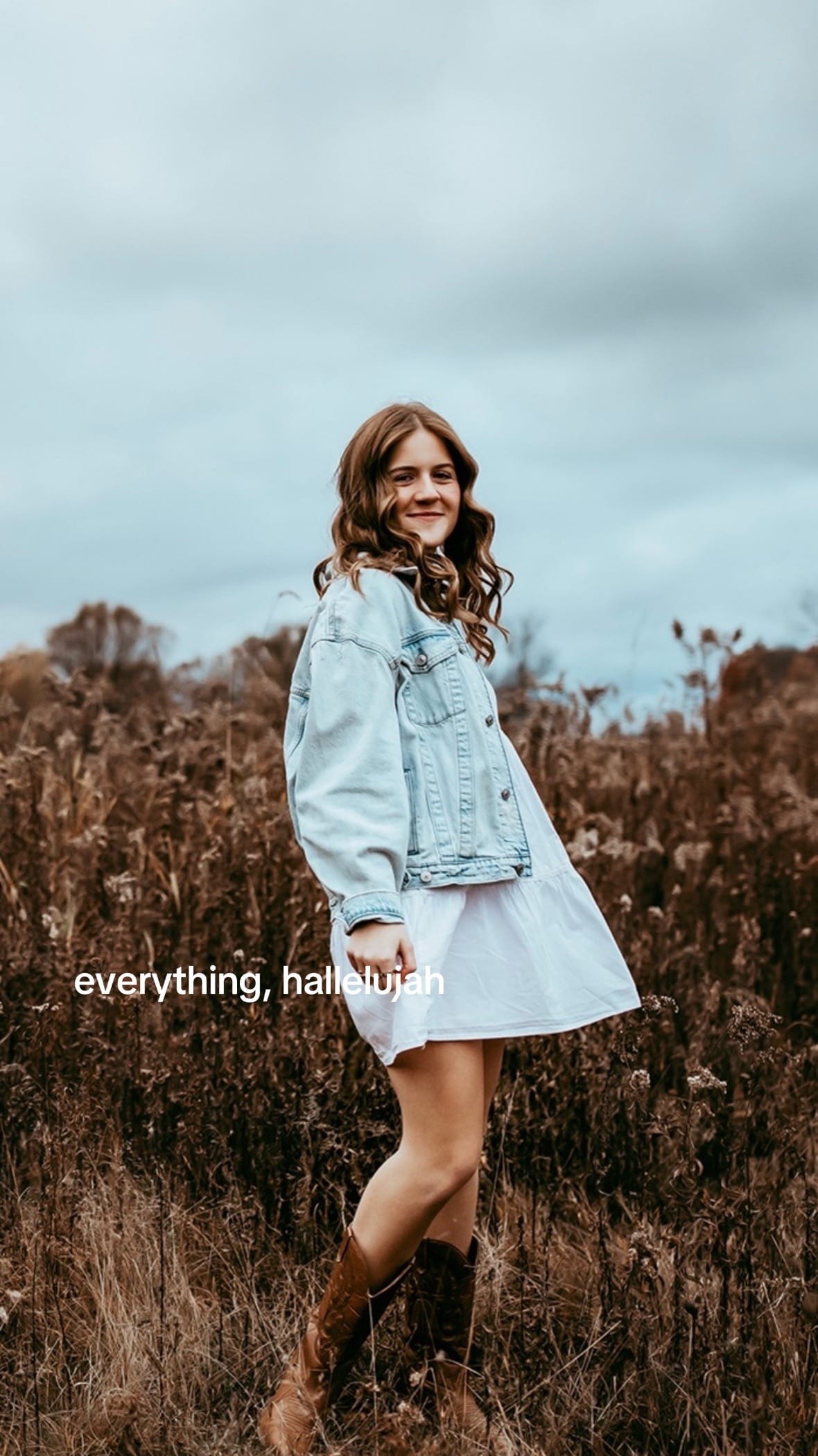 Post 2 by Sydney Sterlace on TikTok (video)