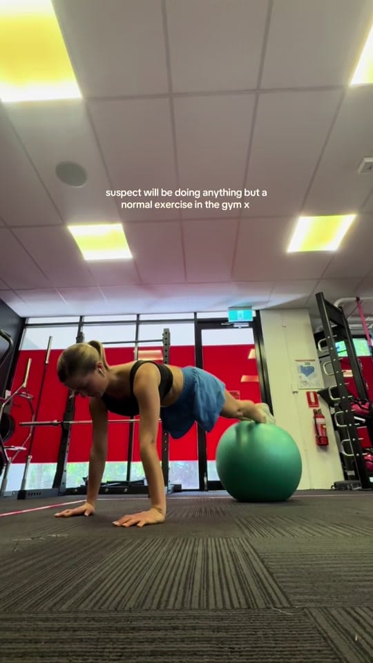 Post 1 by holly on TikTok (video)