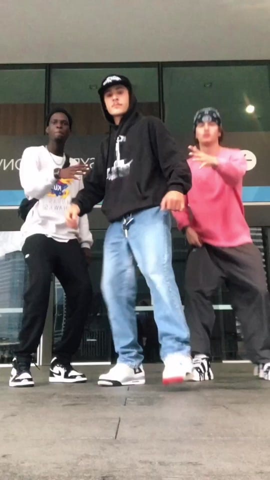 Post 10 by stringy on TikTok (video)