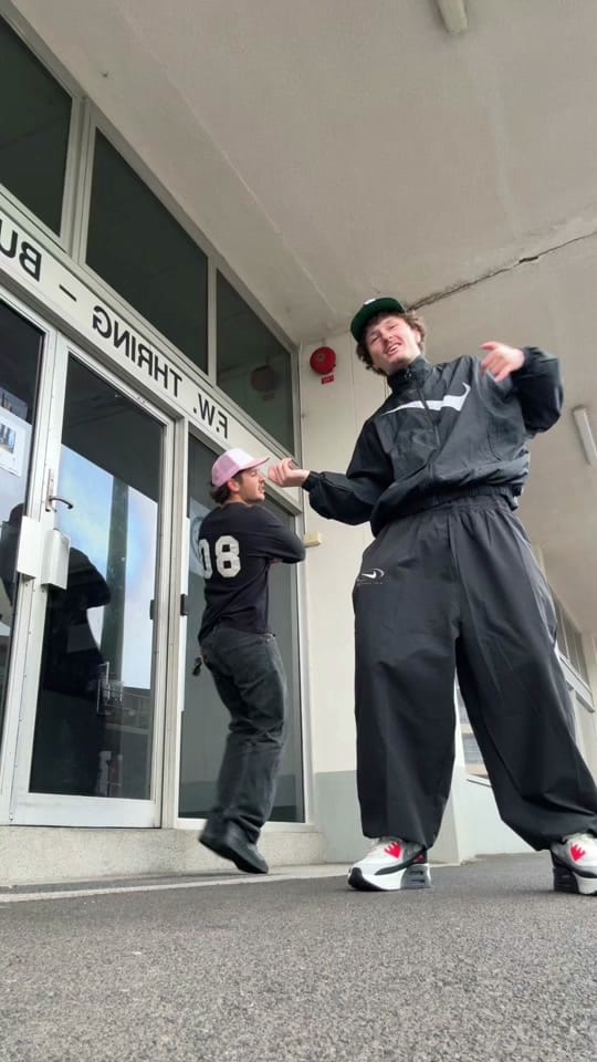 Post 5 by stringy on TikTok (video)