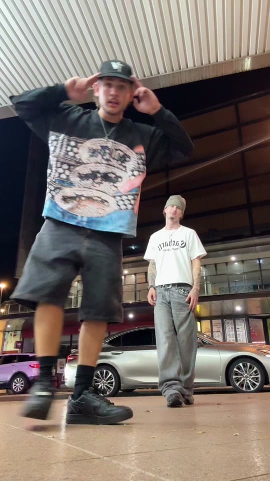 Post 2 by stringy on TikTok (video)
