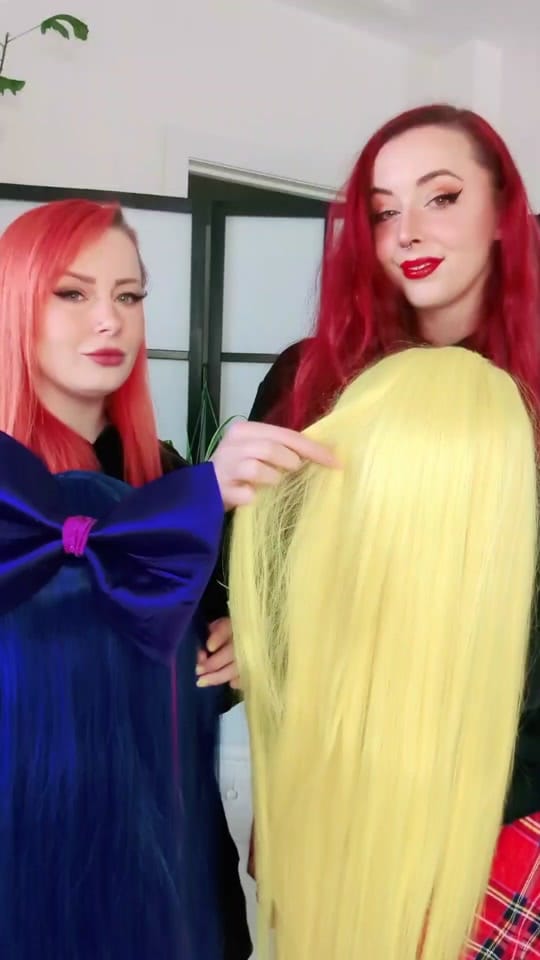 Post 2 by CC Viper Cosplays on TikTok (video)