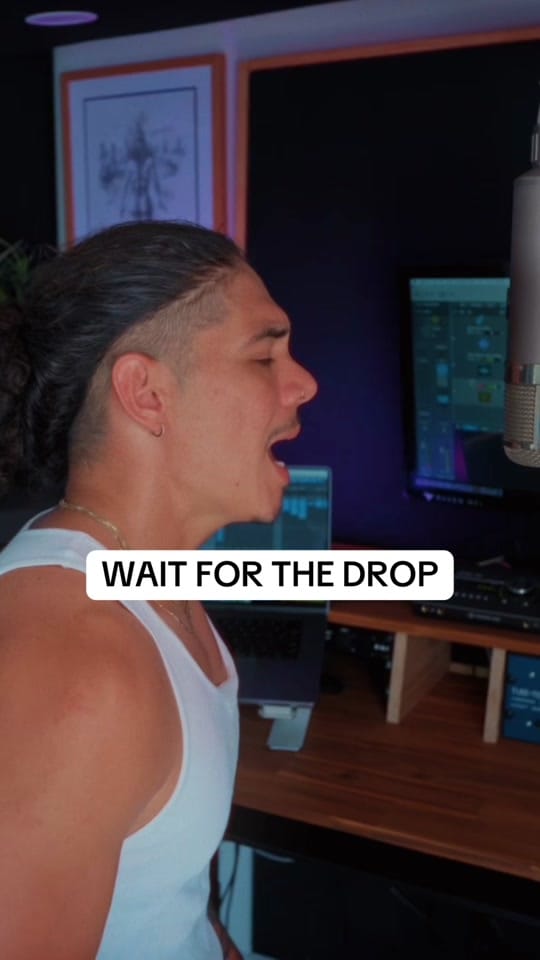 Post 10 by William Singe on TikTok (video)