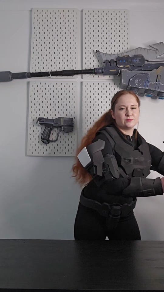Post 4 by NeverFreeDollscosplay on TikTok (video)