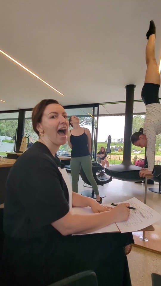 Post 1 by Nona Mona on TikTok (video)