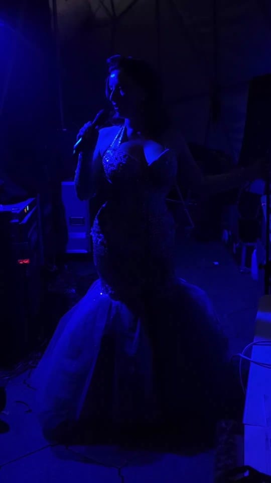 Post 6 by Nona Mona on TikTok (video)
