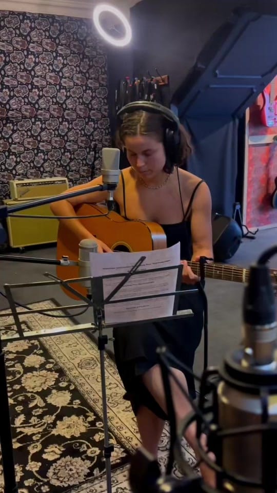 Post 5 by LITTLE GREEN on TikTok (video)