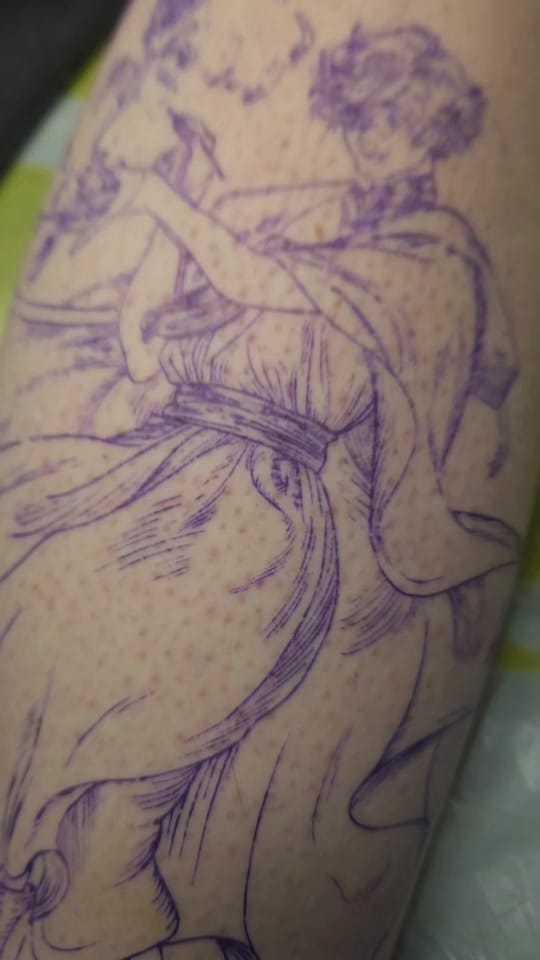 Post 4 by Sophie the Fifth 🖤 Tattooist on TikTok (video)