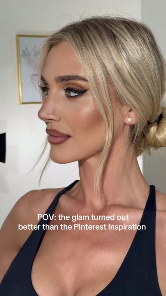 Post 4 by Nasia Delis on TikTok (video)