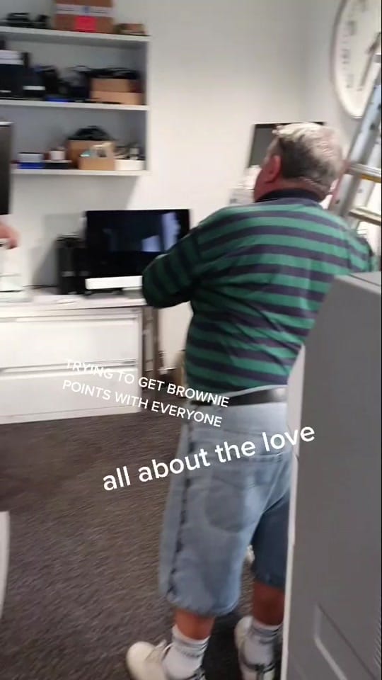 Post 9 by Kian Oliver on TikTok (video)