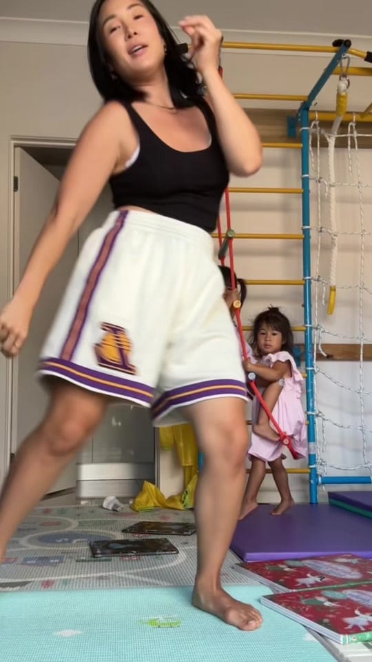 Post 2 by GIGI on TikTok (video)