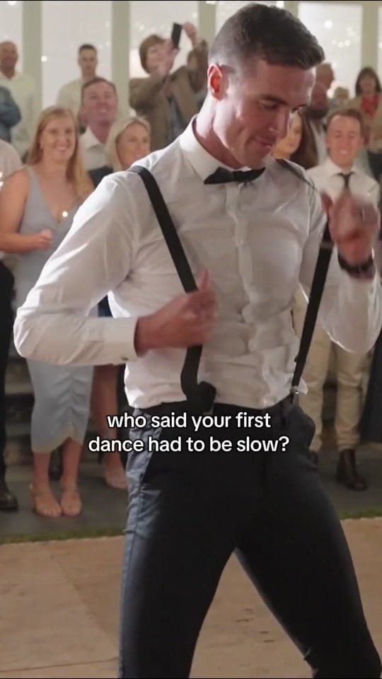 Post 7 by Adelaide Wedding Photo + Video on TikTok (video)