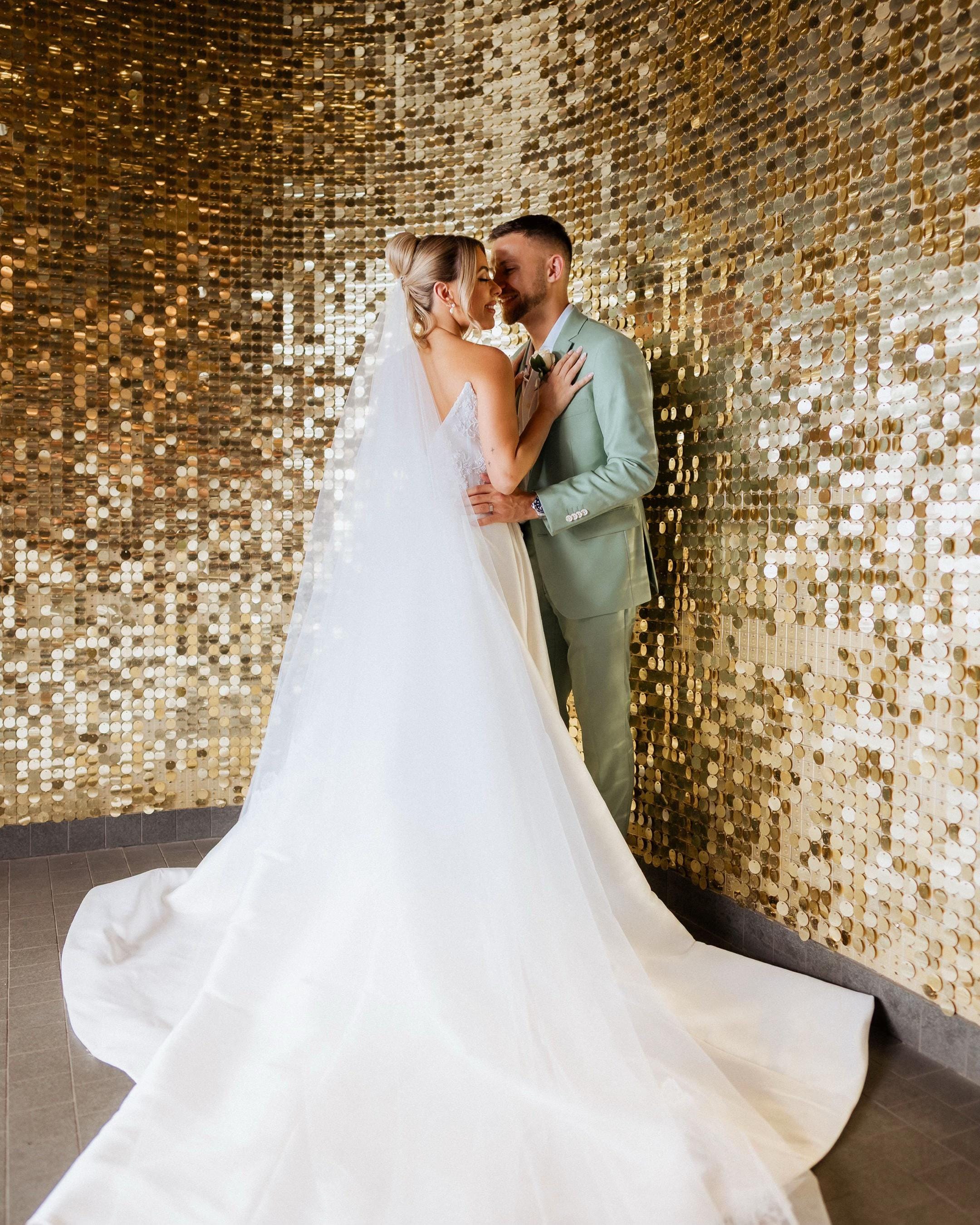 Post 9 by Adelaide Wedding Photo + Video on TikTok (video)