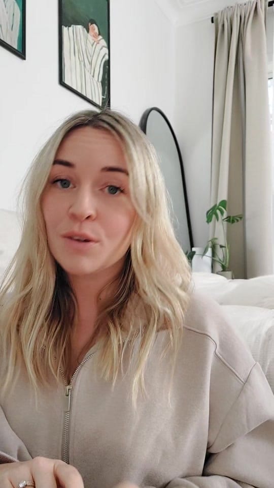 Post 2 by Hannah Hellyeah 📚🌿👻 on TikTok (video)