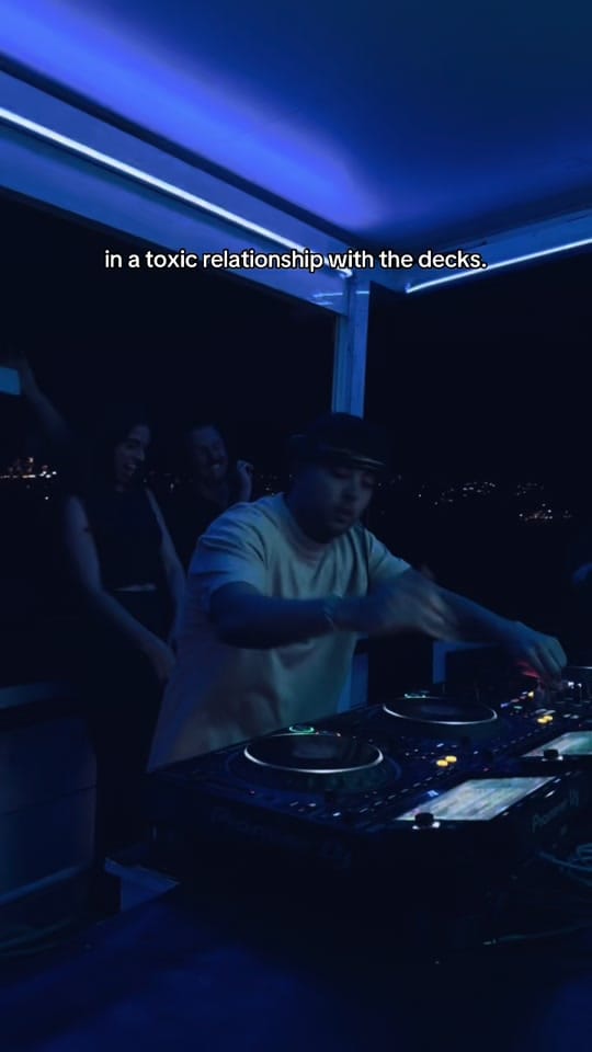 Post 8 by JaySounds on TikTok (video)