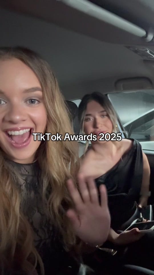 Post 10 by Emily Smith on TikTok (video)