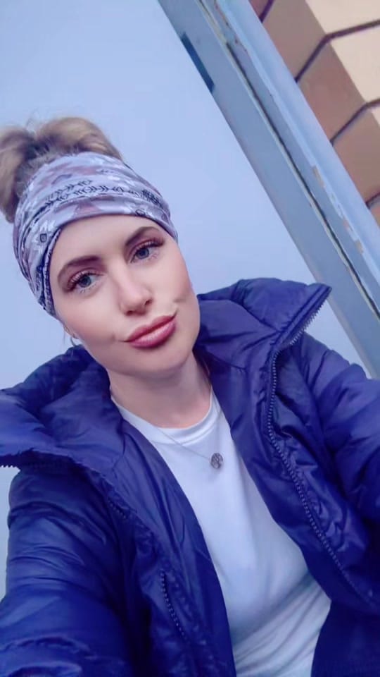 Post 5 by Em on TikTok (video)