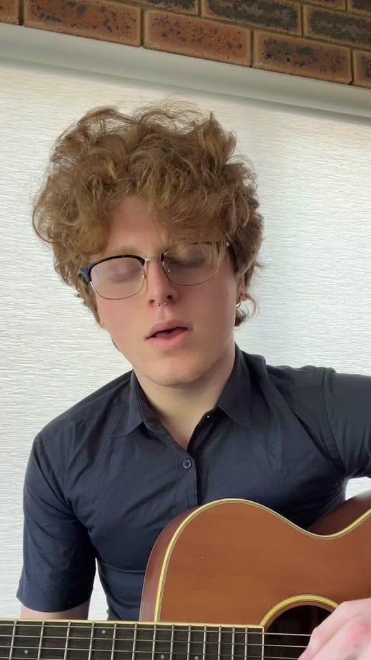 Post 6 by Bee on TikTok (video)