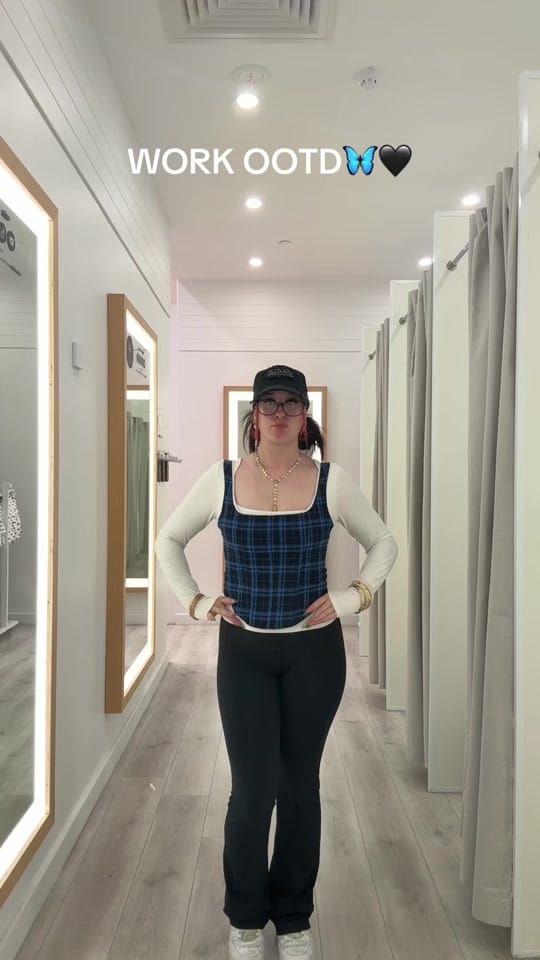 Post 10 by Louella🪬 on TikTok (video)