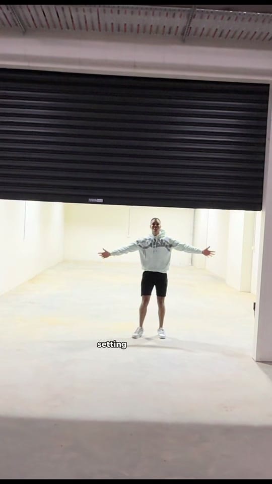 Post 9 by SAMWRAPS on TikTok (video)