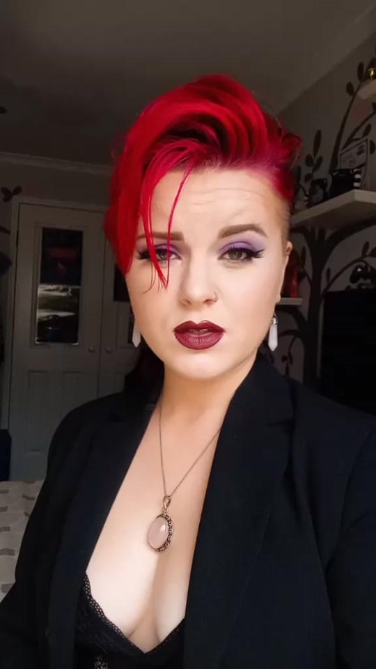 Post 4 by 🌹Petite Beffe🌹 on TikTok (video)