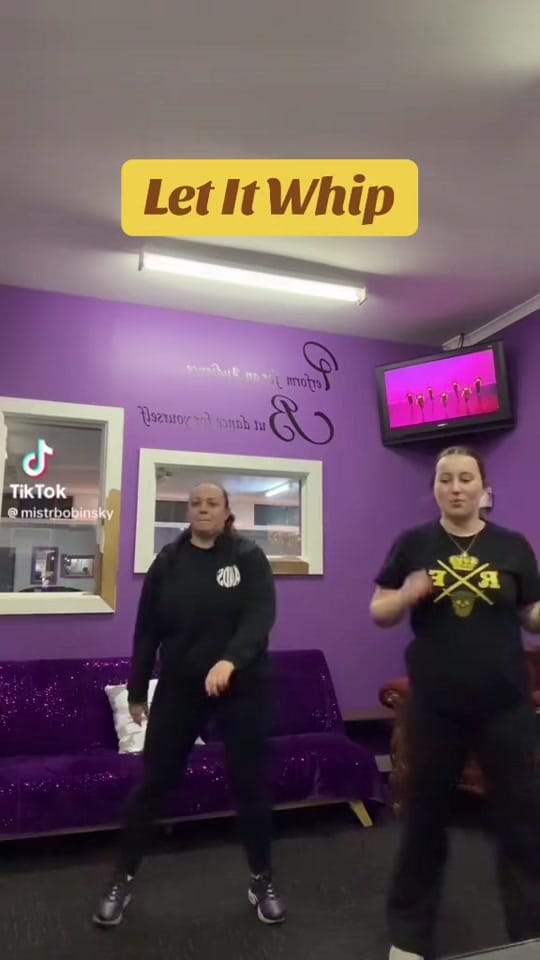 Post 7 by AndsVic on TikTok (video)