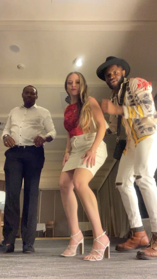 Post 2 by Ange on TikTok (video)