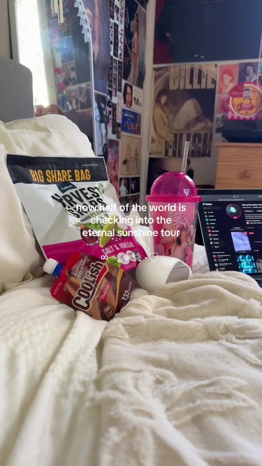 Post 3 by 💗💗 on TikTok (video)