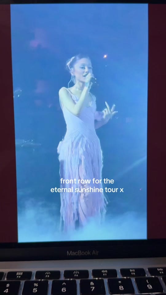 Post 2 by 💗💗 on TikTok (video)