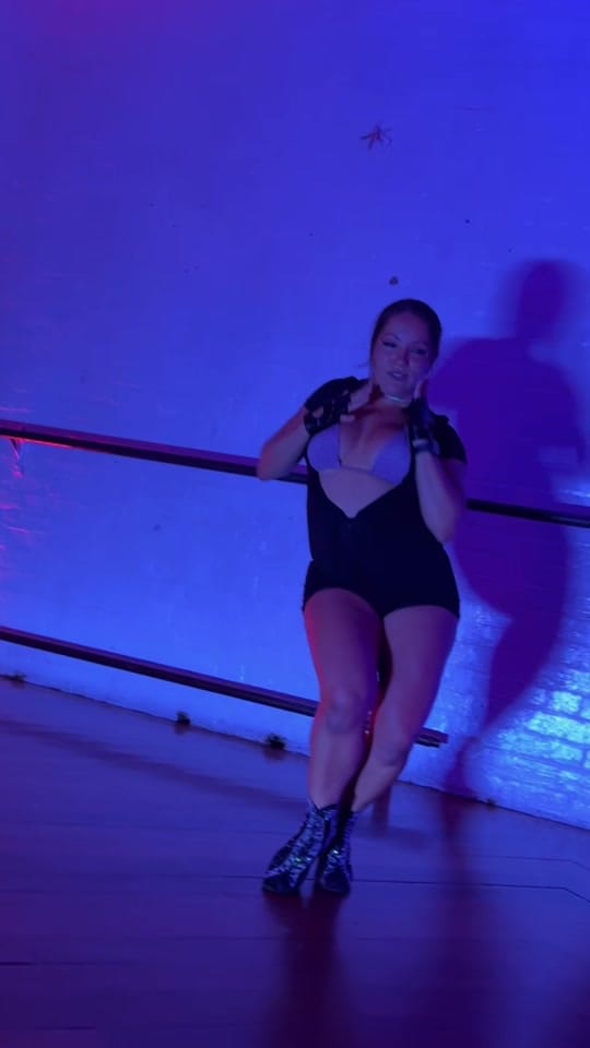 Post 5 by KrisMoskov on TikTok (video)