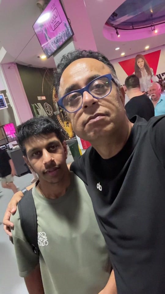 Post 10 by Eshan & Imran Lakhani Family on TikTok (video)