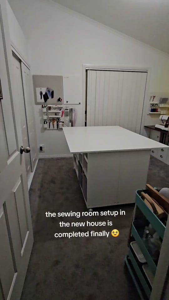 Post 4 by Vamprea on TikTok (video)
