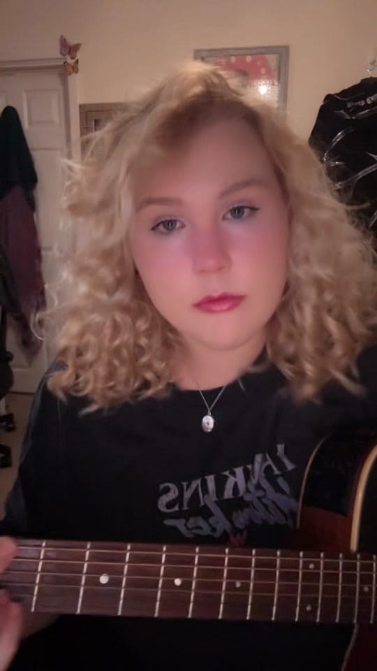 Post 2 by Emy🇦🇺🇬🇧 on TikTok (video)