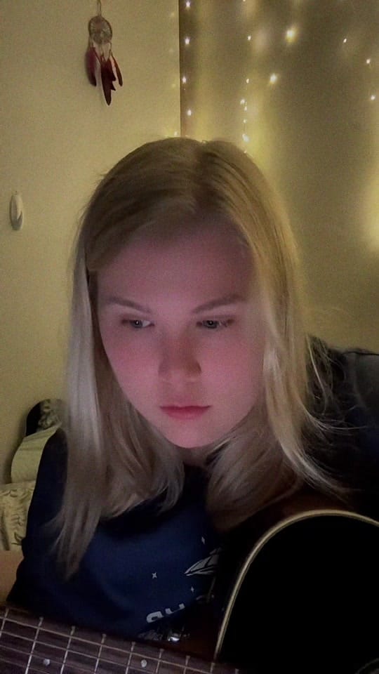 Post 4 by Emy🇦🇺🇬🇧 on TikTok (video)