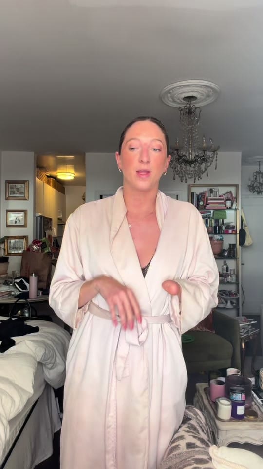 Post 2 by Sydney Mesher on TikTok (video)